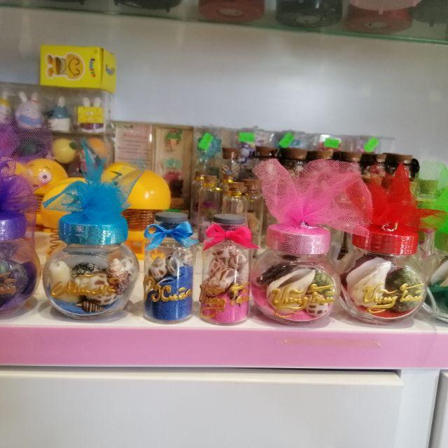 Bộ siêu tập ốc biển trong lọ thủy tinh