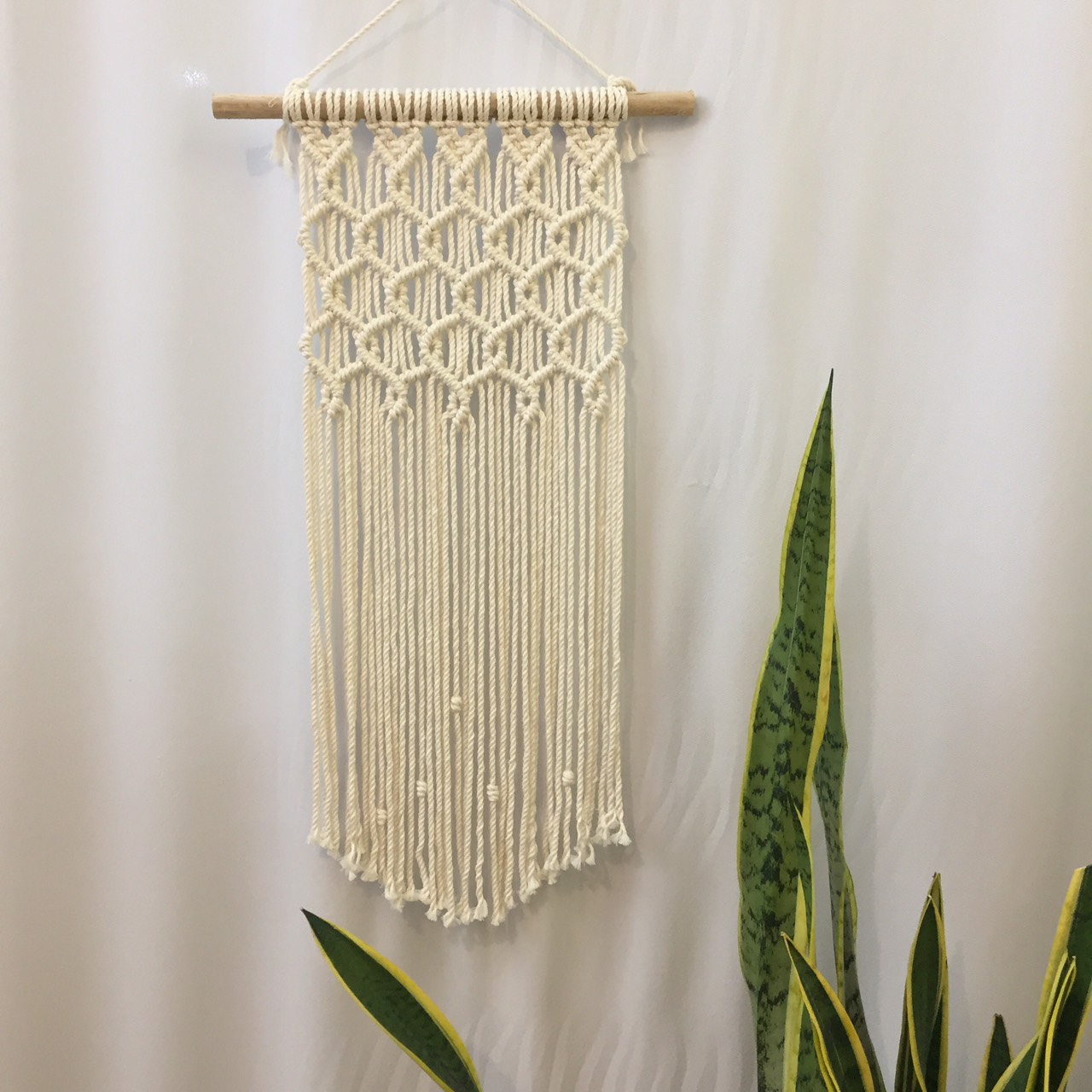 Set 3 món macrame treo trang trí - Trang trí tạo điểm nhấn cho phòng, quán.