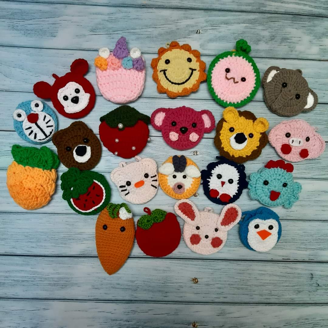 Hộp in dấu chân tay cho bé TẶNG 01 bộ dụng cụ bấm móng tay siêu cute, 01 túi đựng tỏi cho bé khi ra ngoài chơi