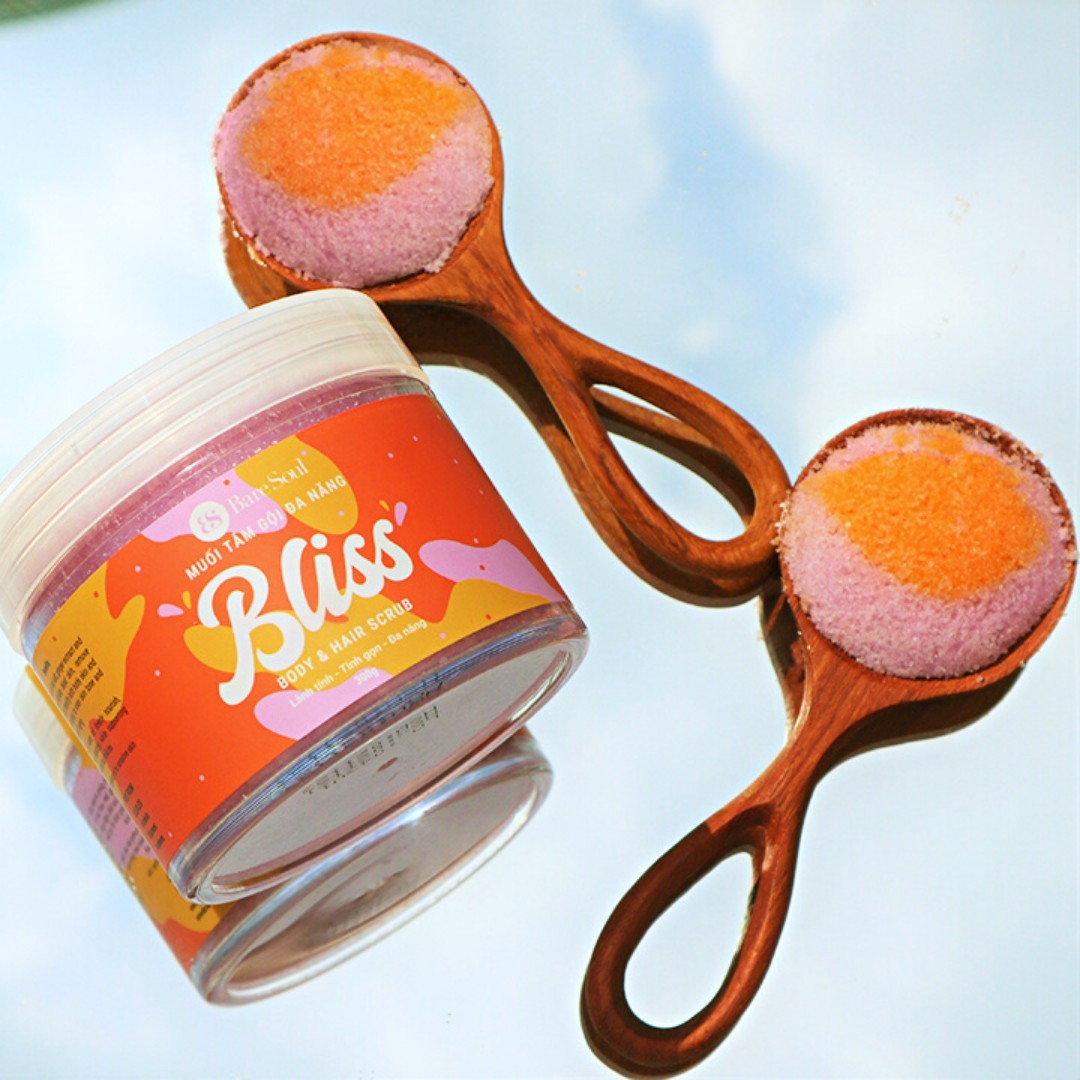 Muối tắm đa năng cho da đầu và cơ thể BLISS Body &amp; Hair scrub