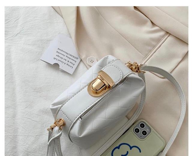 TÚI ĐEO CHÉO VTRQUAICAI XINH XẮN !