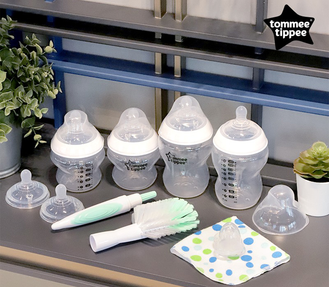 Bộ bình sữa sơ sinh Newborn ty siêu mềm tự nhiên Tommee Tippee Closer to Nature