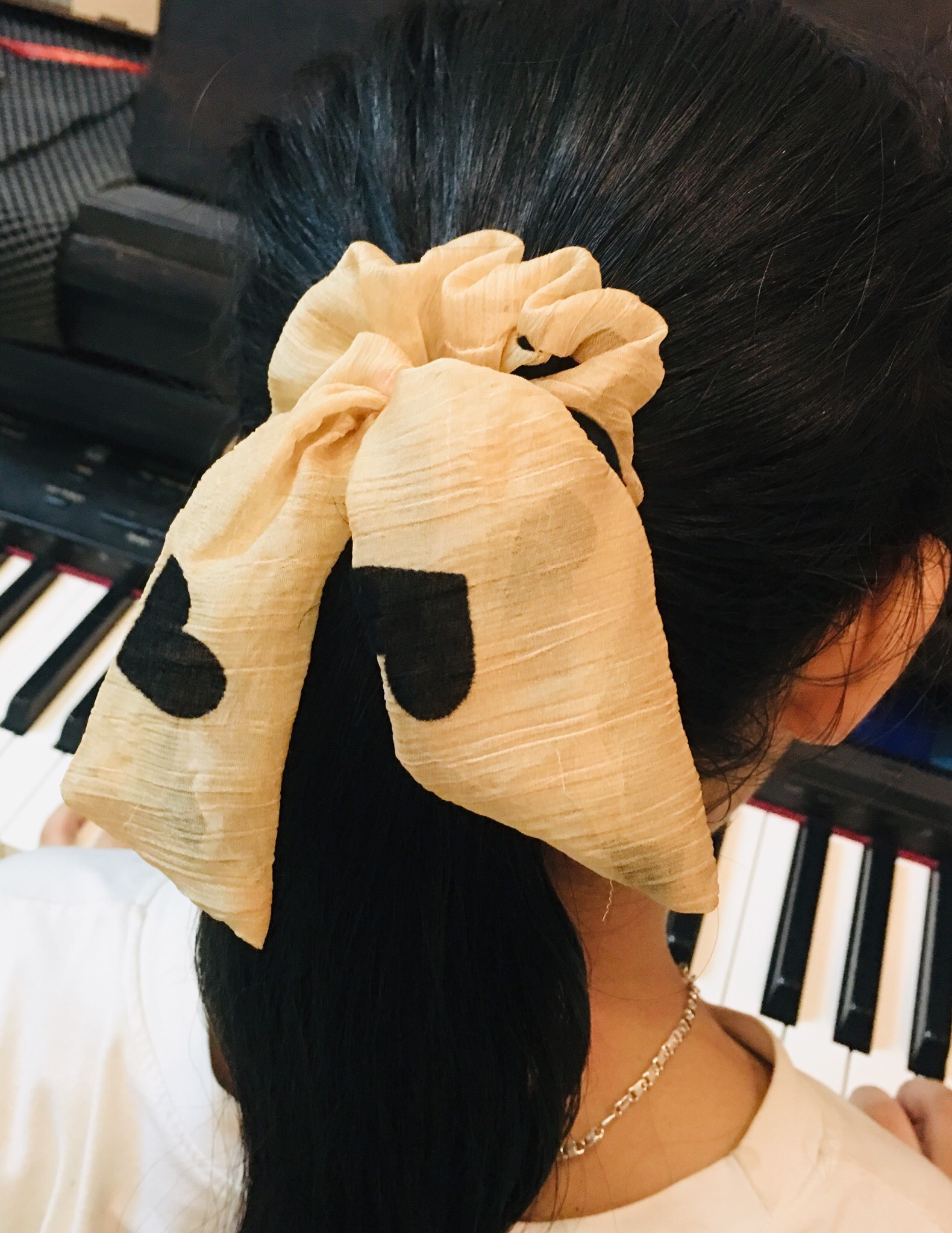 Chun buộc tóc vải/ Cột tóc vả hình nơ xinh HOT HIT COMBO 2 CÁI