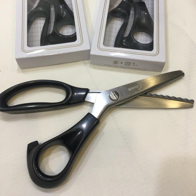 Kéo cắt răng cưa /cắt vải k tưa