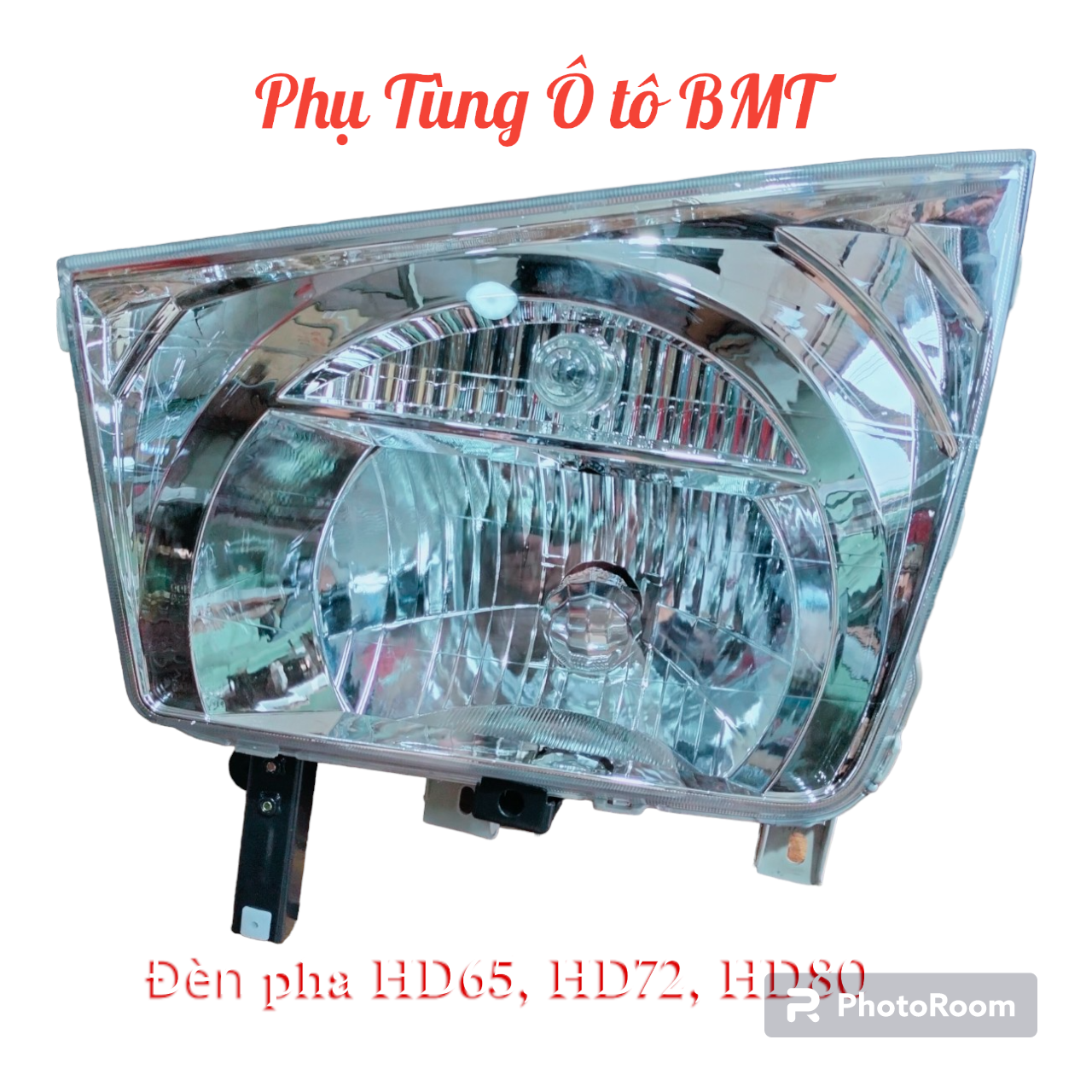 Đèn pha xe tải Hyundai HD65, HD72, HD80. Trái và phải khác nhau, xi nhan rời, không kèm theo bóng