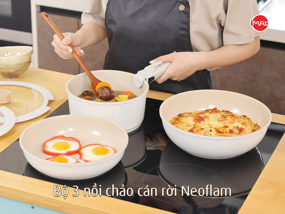 Bộ 3 nồi chảo cán rời Neoflam Hàn Quốc.Bao gồm, nồi 20cm, chảo chiên 24cm, chảo xào đa năng 26cm.