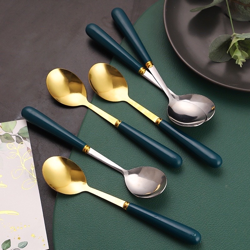 Combo hộp 6 thìa inox vân đá cao cấp sang trọng , phong cách Tây Âu nhỏ gọn dễ dàng mang theo mọi nơi