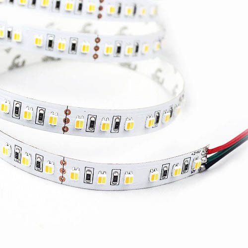 Cuộn led dây dài 5m 5050 - 12V màu sắc ánh sáng trắng 300 bóng led - phủ nhựa ngoài trời