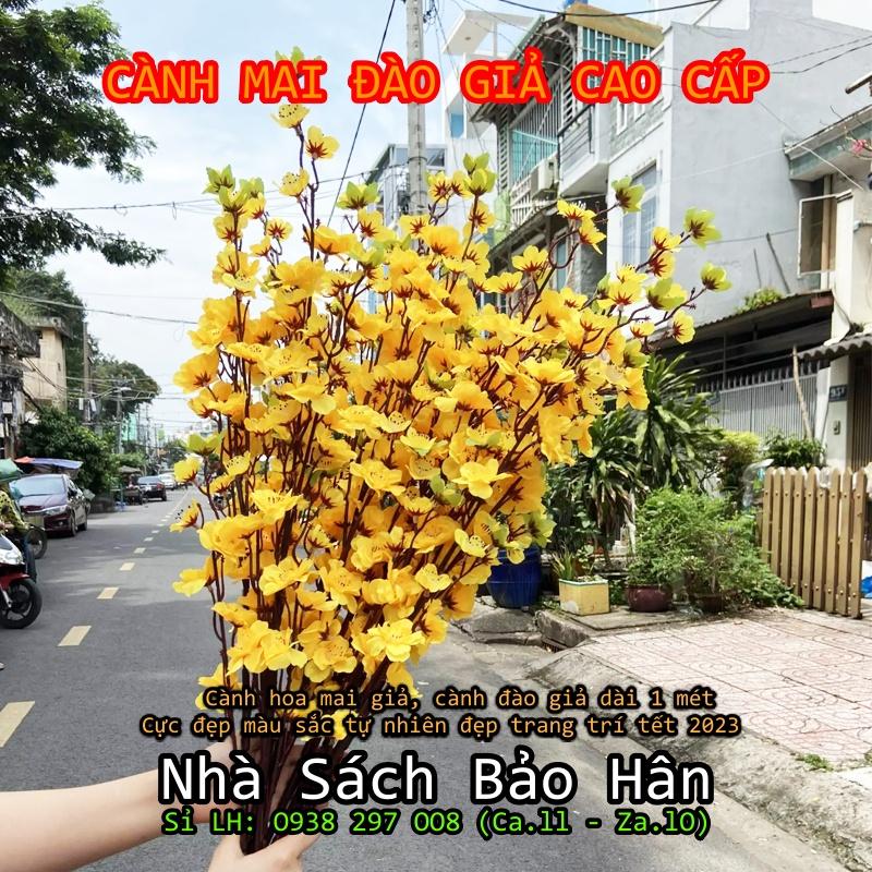 Hoa đào hoa mai giả dài 1m cực đẹp màu sắc tự nhiên giống thật trang trí Tết 2023