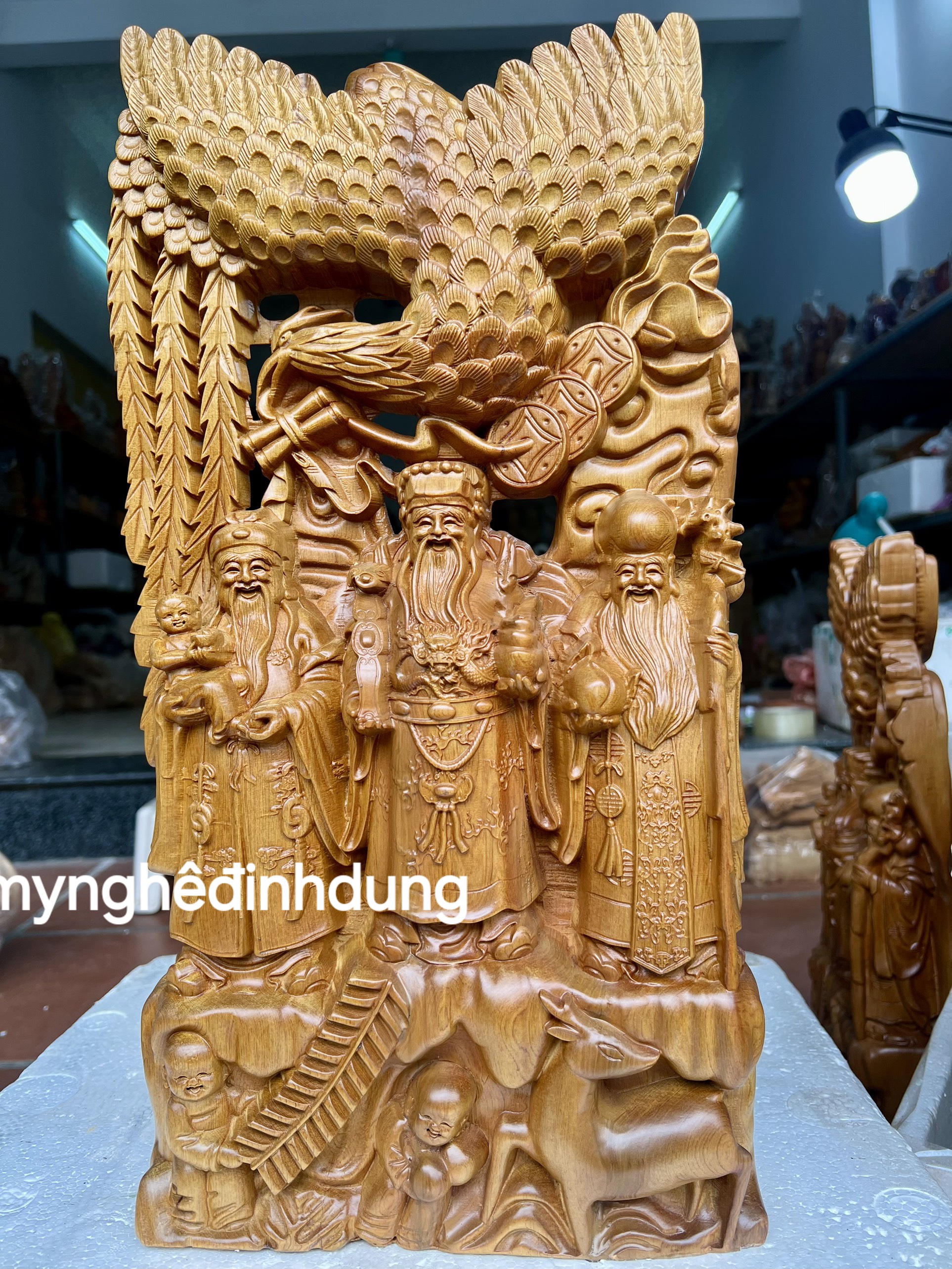 Tượng phật tam đa phượng hoàng phúc lộc thọ bằng gỗ bách xanh thơm nức cao 50x30x9cm