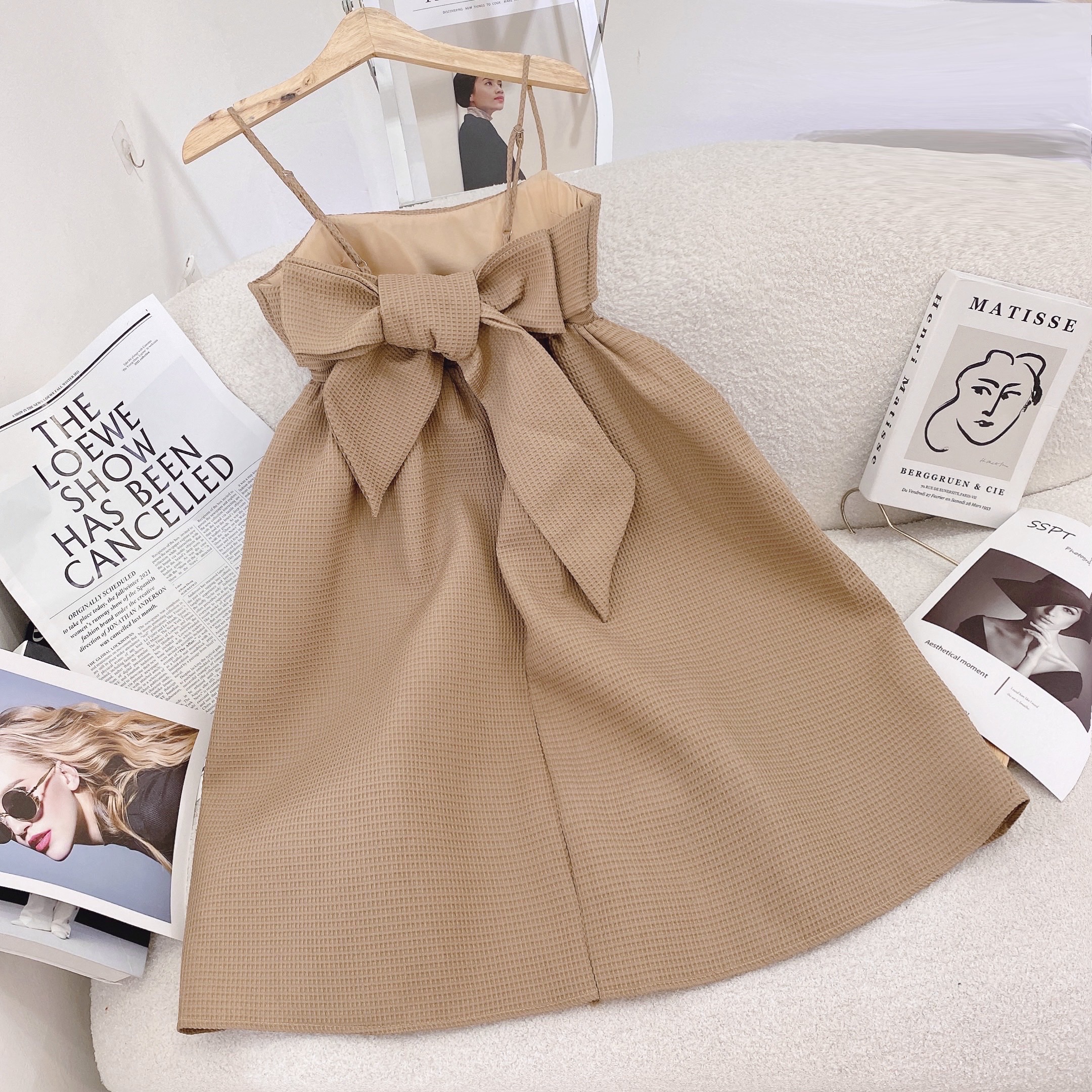 Đầm baby doll 2 dây cột nơ lưng