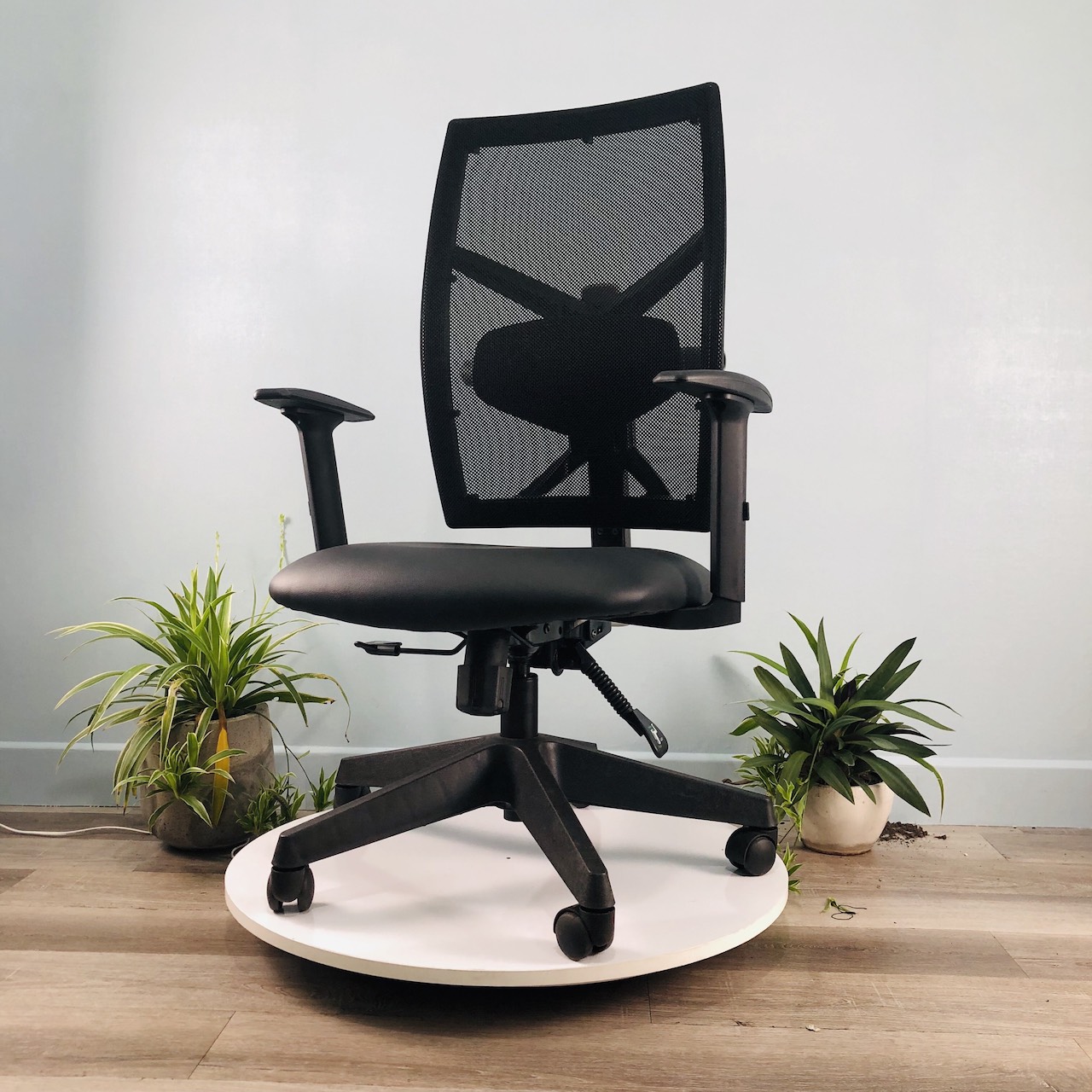 Ghế Làm Việc Chân Xoay AMA-BUDGET EXACT-01