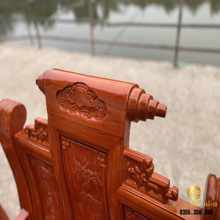 Bàn ghế âu á chương cuốn thư gỗ xoan giá rẻ
