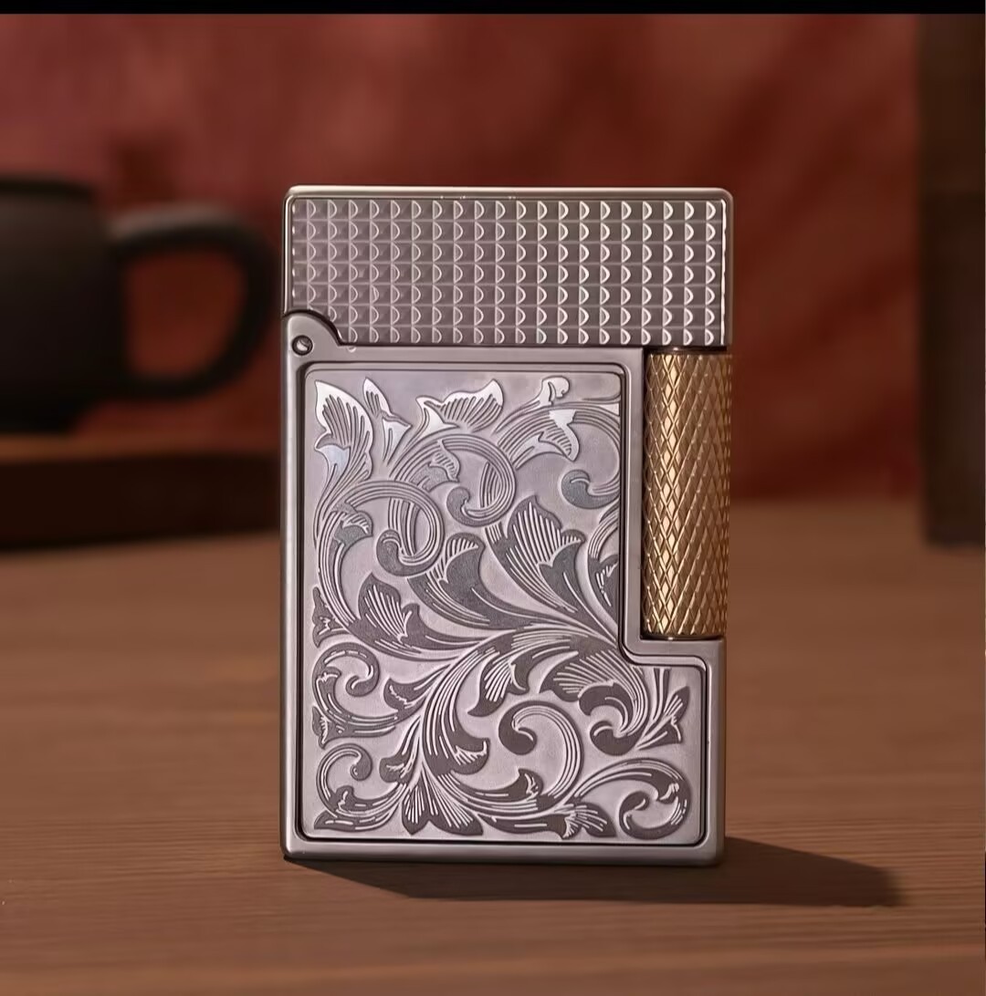 Vỏ hộp quẹt bật lửa xăng đá CF-328 họa tiết hoa văn 2 mặt (Giao hình màu ngẫu nhiên)
