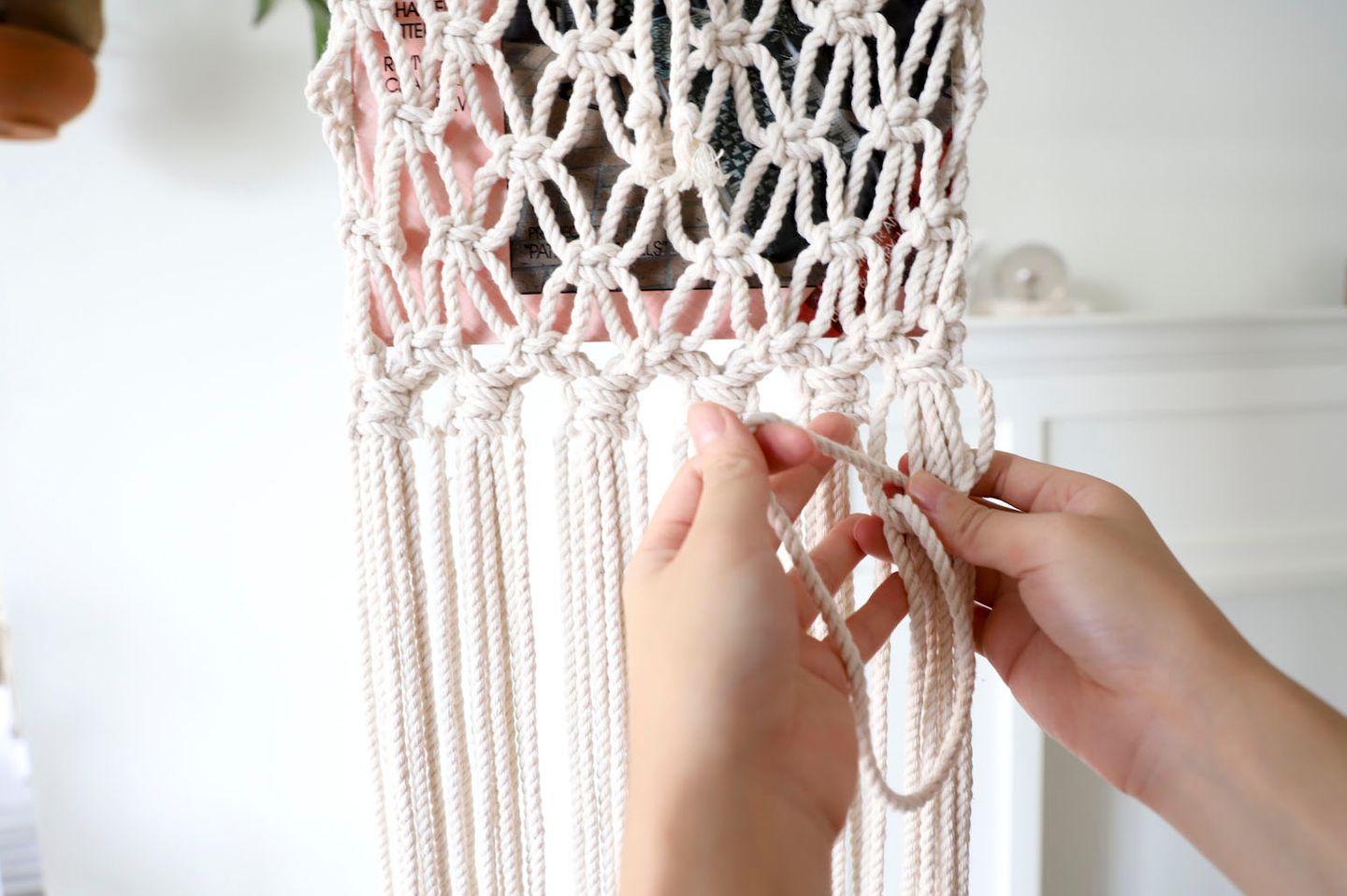 Túi Macrame treo tường tiện lợi TTM01- Đựng đồ tiện dụng, lưu trữ đa năng, trang trí phòng khách, phòng ngủ.