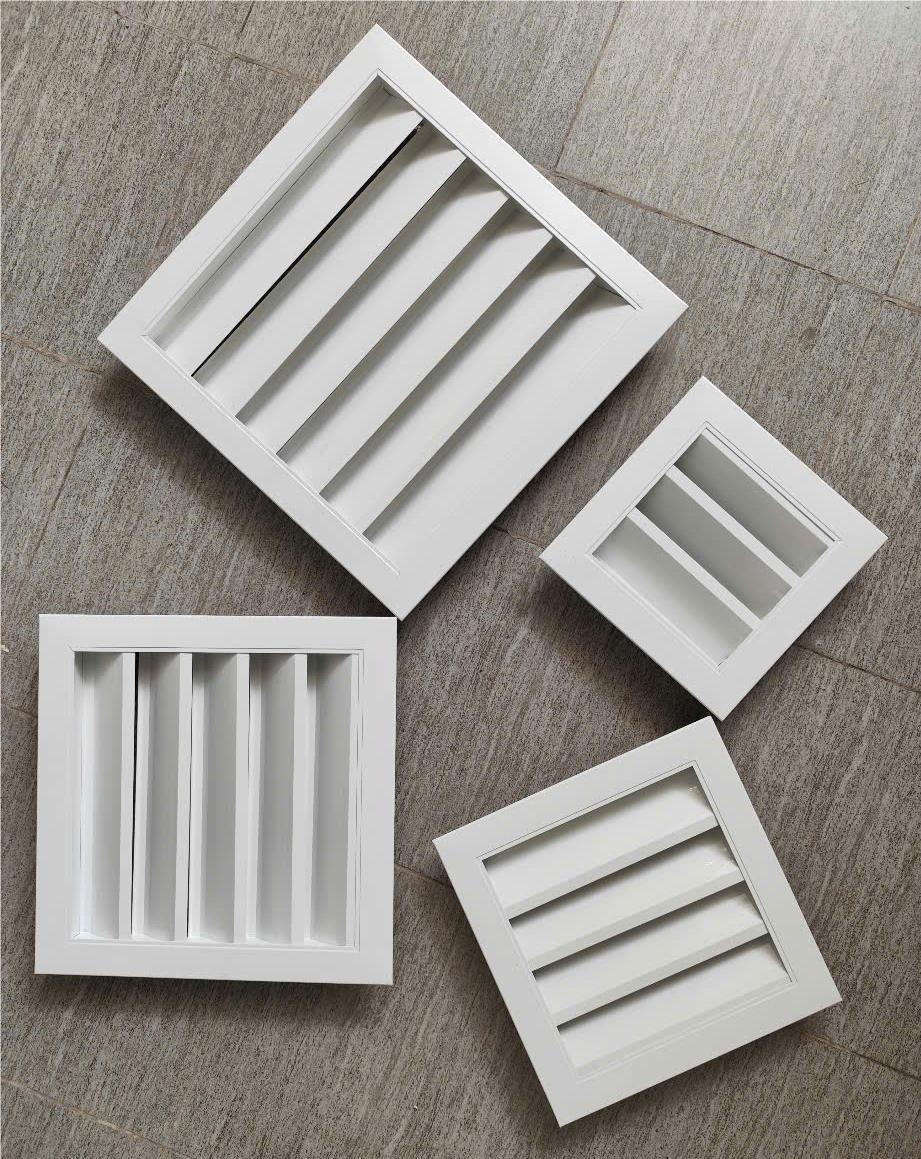 Cửa gió chớp nan Z 300x300mm kèm lưới chắn côn trùng lắp ngoài trời tránh hắt mưa