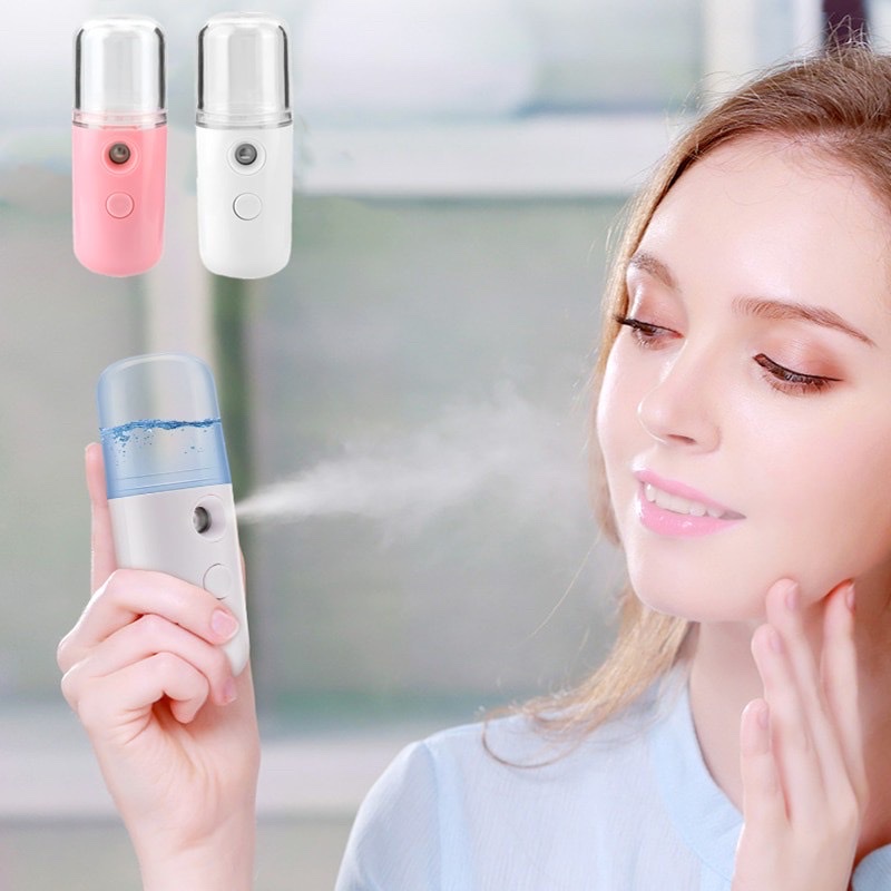 Dụng cụ trang  điểm làm đẹp _ Xịt khoáng nano , phun sương  mặt , mini cầm tay ,giúp giữ ẩm , mịn màng ,mát mẻ , không bị khô , nhỏ gọn dễ mang theo
