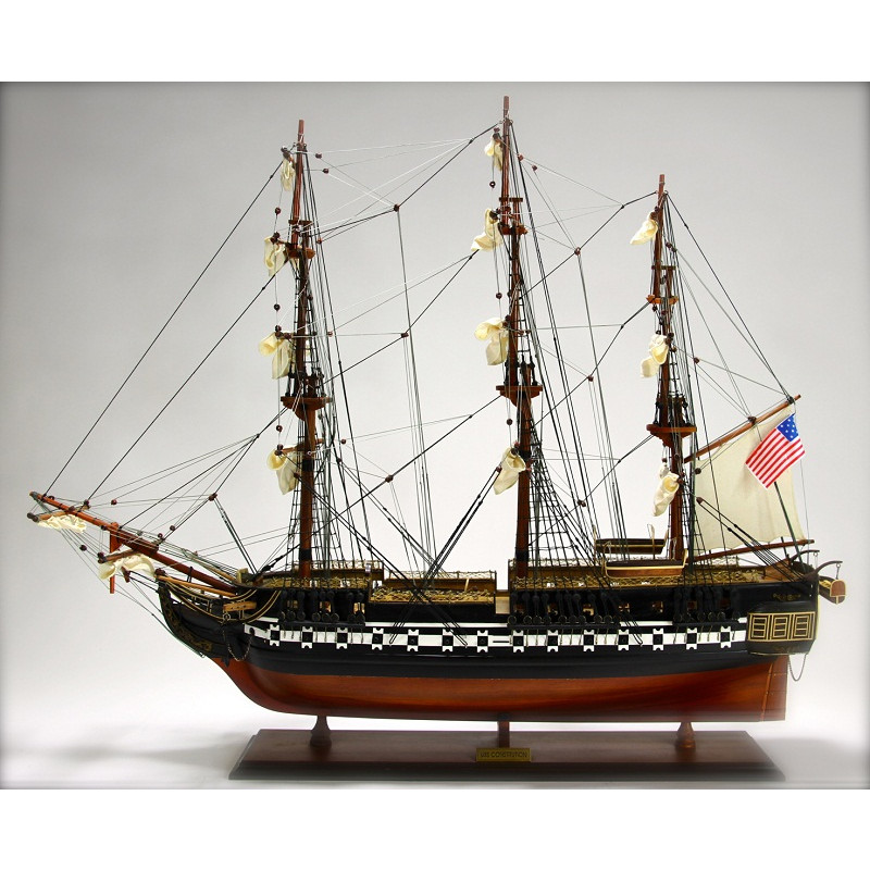 Thuyền gỗ trang trí USS Constitution dài 95cm (lắp ráp sẵn)