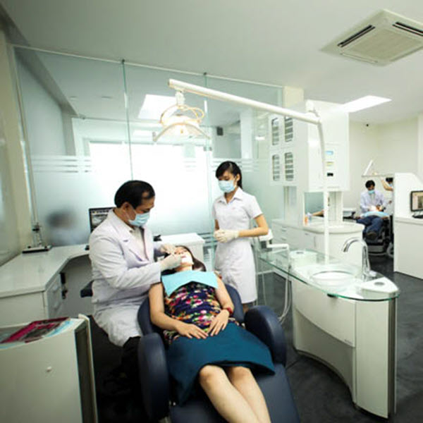Tẩy trắng răng công nghệ Laser tại Nha khoa Vinh An