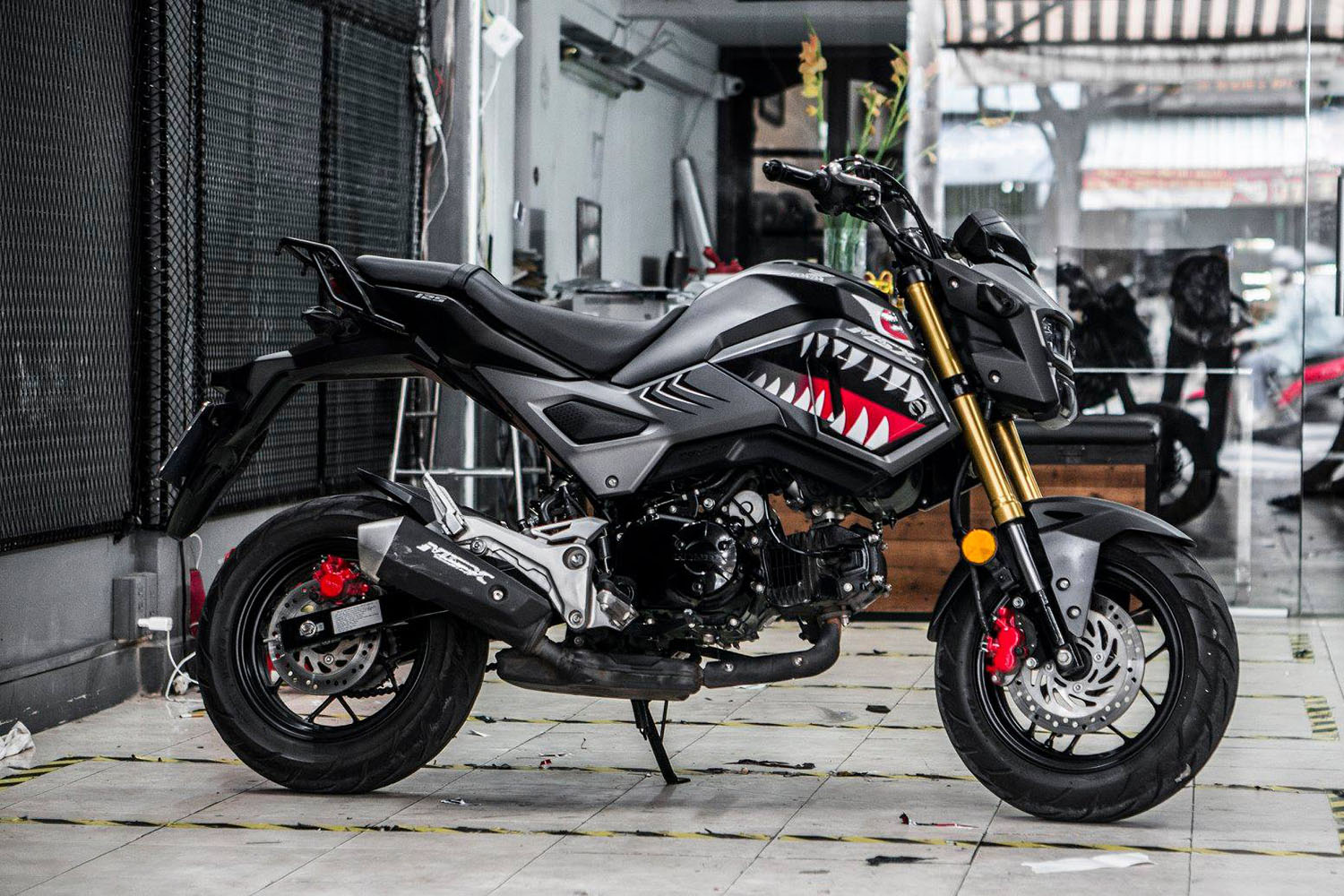 Tem rời MSX 2017 Shark