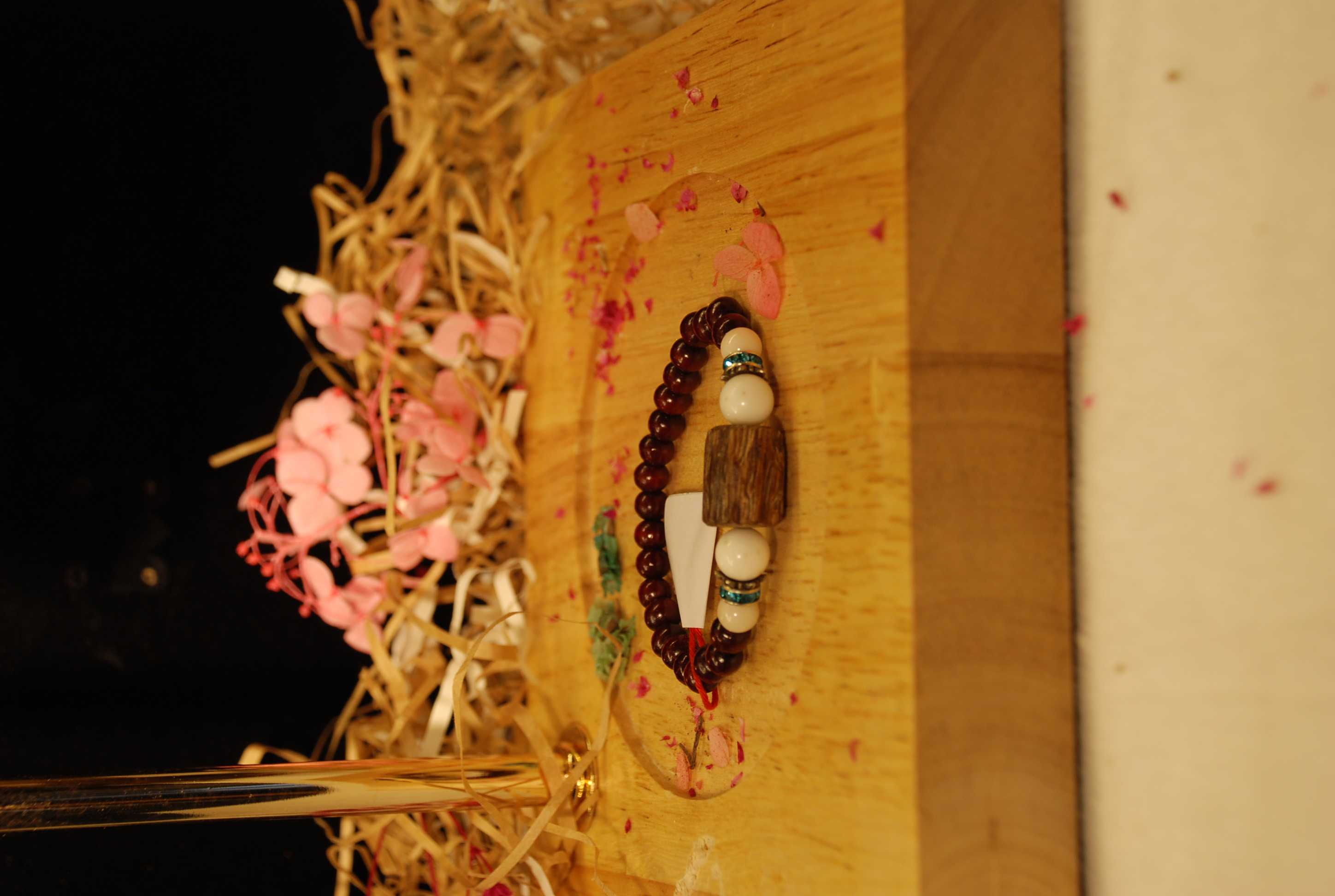 Vòng tay phong thủy Mix-up