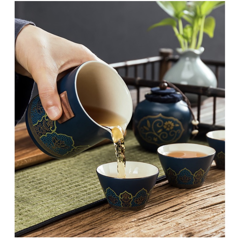 Bộ Dụng cụ uống Trà Kèm Hộp ĐỰng Da Otis Crafts Cao Cấp