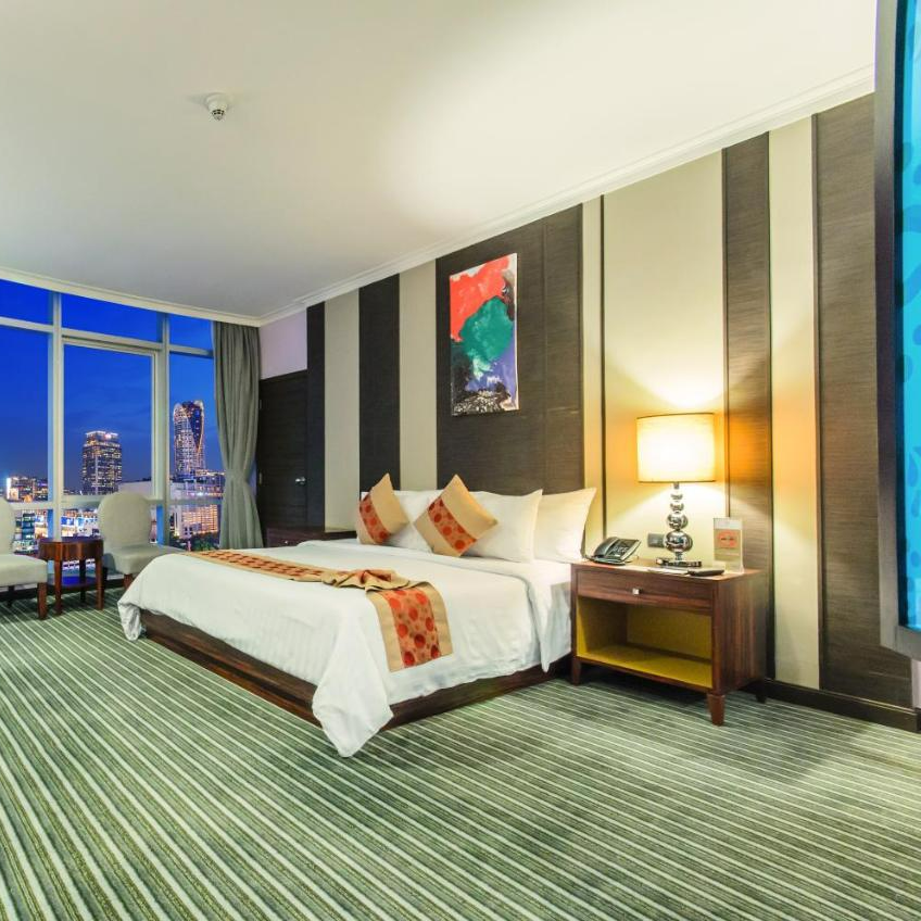 Gói 3N2D Tại The Berkeley Pratunam Hotel 5* Thái Lan. Bao Gồm Ăn Sáng.
