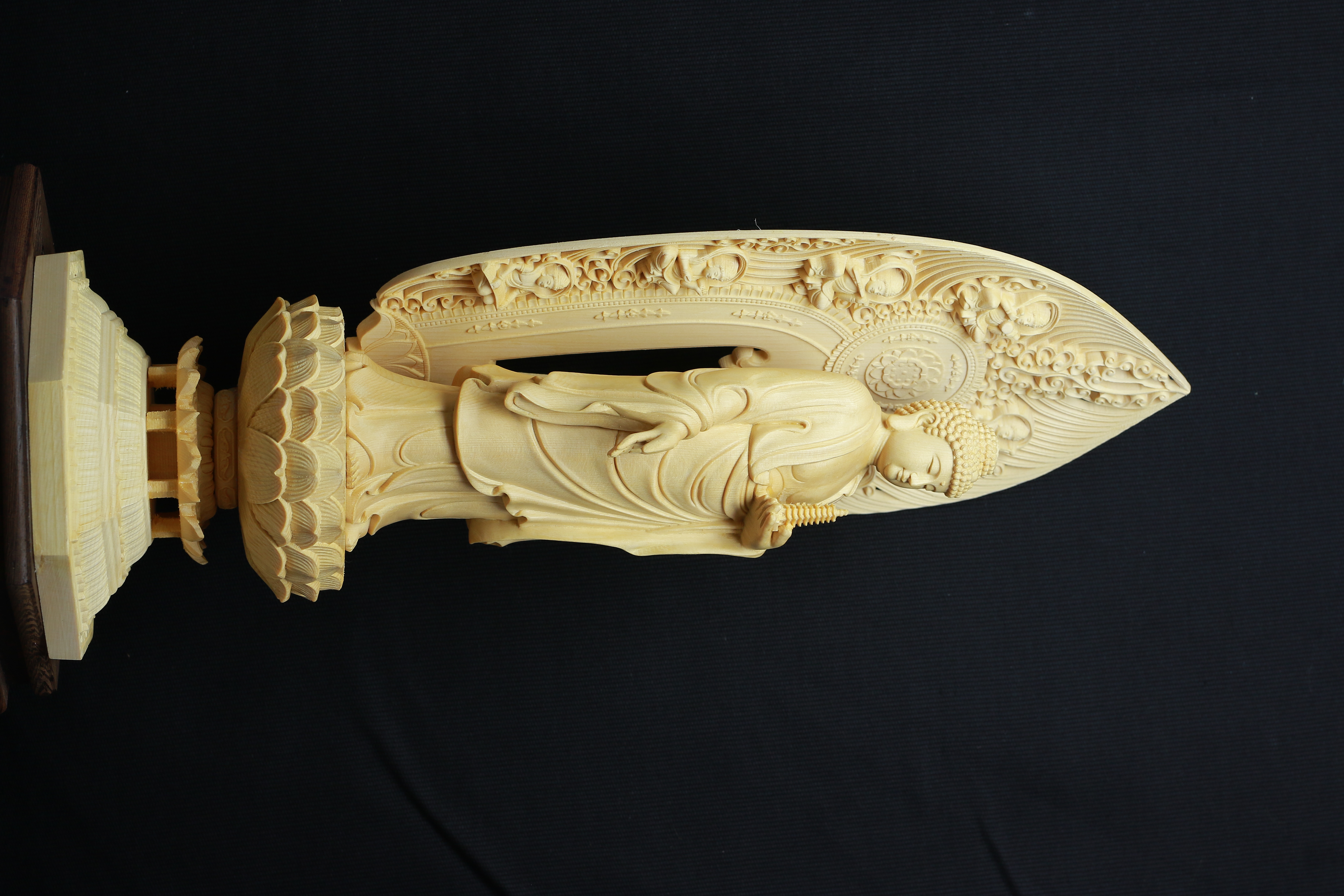 Tượng Phật A Di Đà- Đứng- Gỗ Hoàng Dương, kích thước  14,5x14,5x42cm