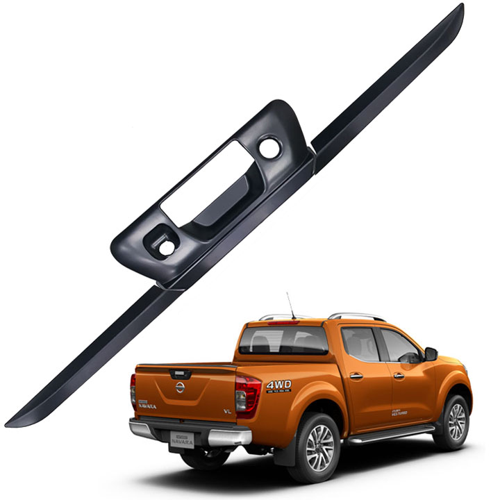 Ốp trang trí tay mở cốp sau cho xe Nissan Navara ABS đen cao cấp