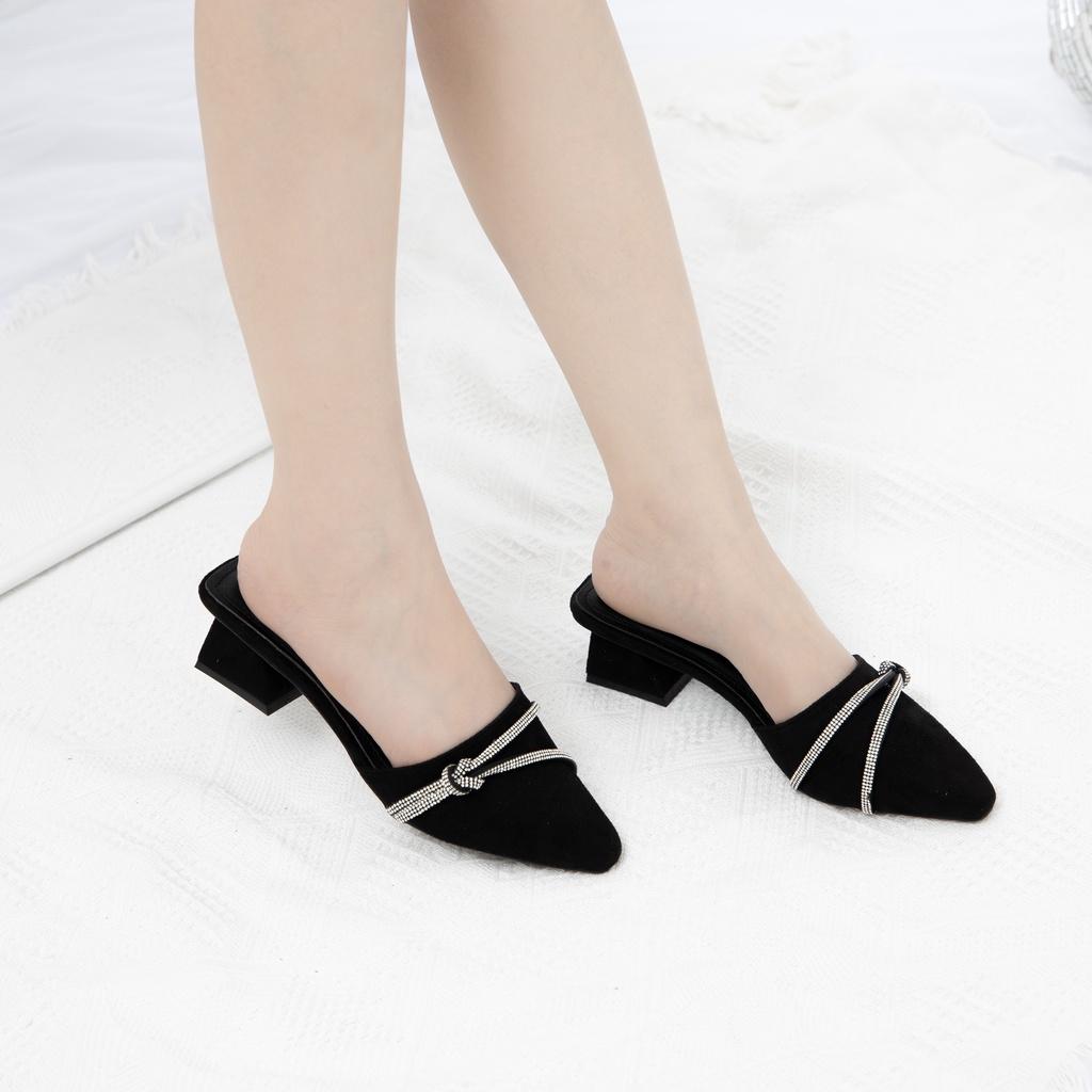 Sục cao gót thời trang MWC sục gót vuông 5cm đính hạt sang trọng siêu xinh siêu hot NUCG-11018