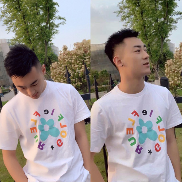 Áo phông ngắn tay hoa nhỏ Golf Unisex