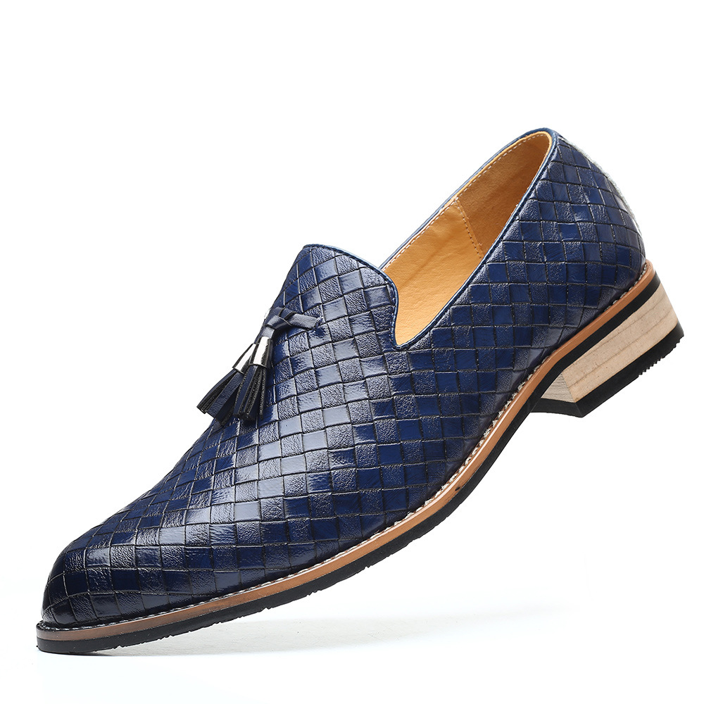 New style casual footwear single shoes fashion tassel lazy shoes peas shoes large size loafers men's shoes