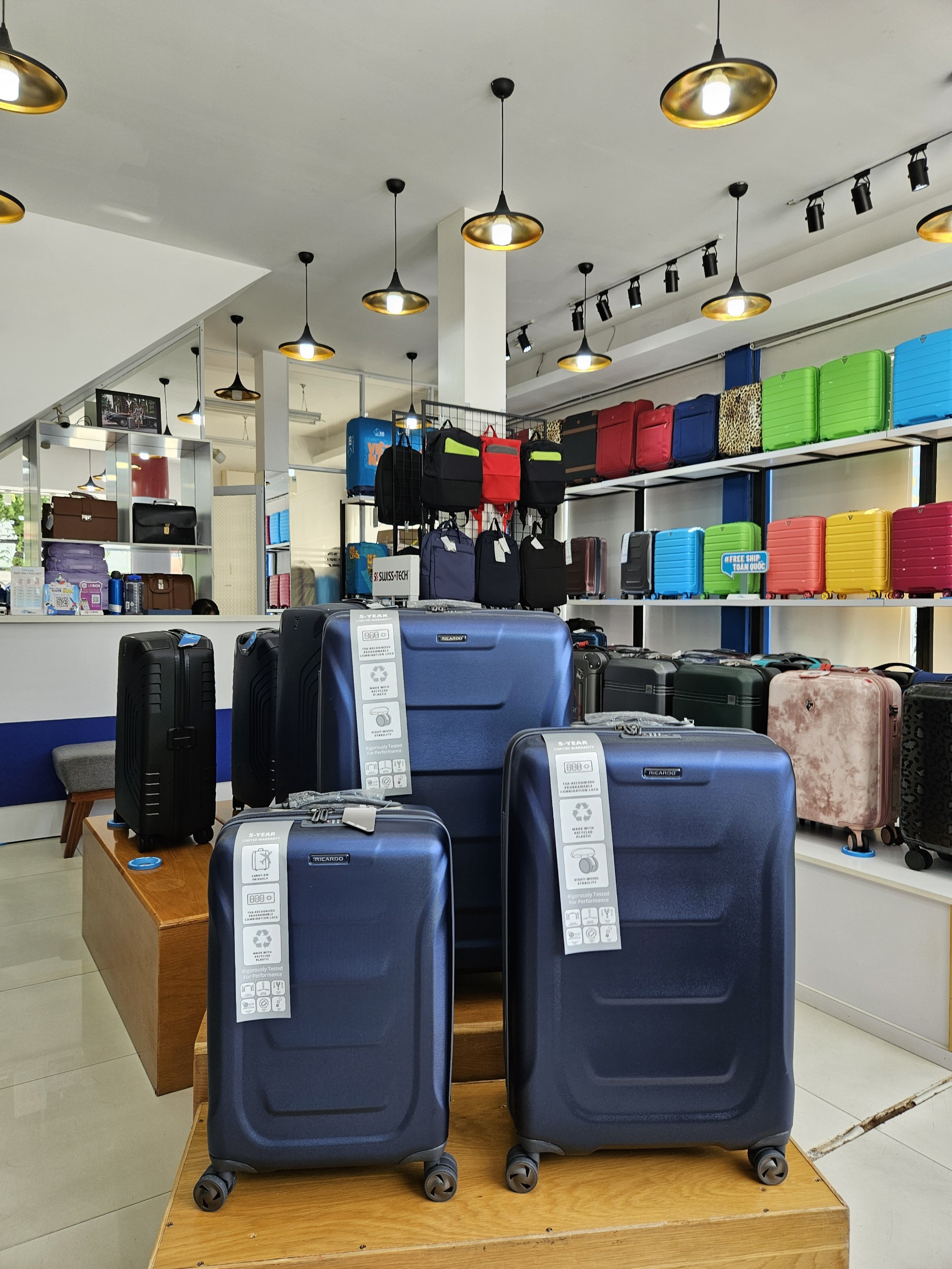 Vali du lịch size L (29 inch) -  Ricardo Tioga 2.0 thế hệ mới - thương hiệu Mỹ, bảo hành 5 năm quốc tế