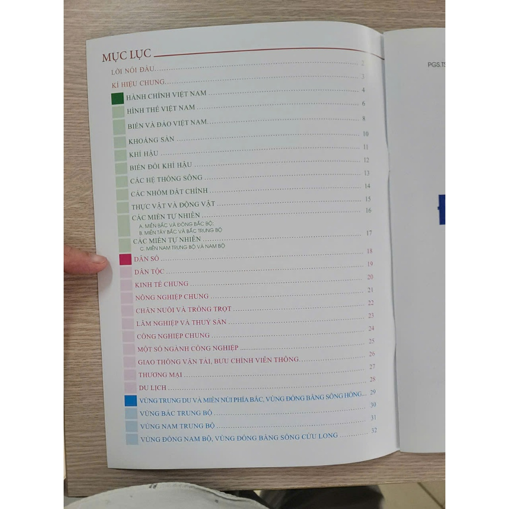Sách - Atlat Địa lí Việt Nam - Chi Tiết 34 ĐƠN VỊ HÀNH CHÍNH (Chỉnh sửa năm 2025)
