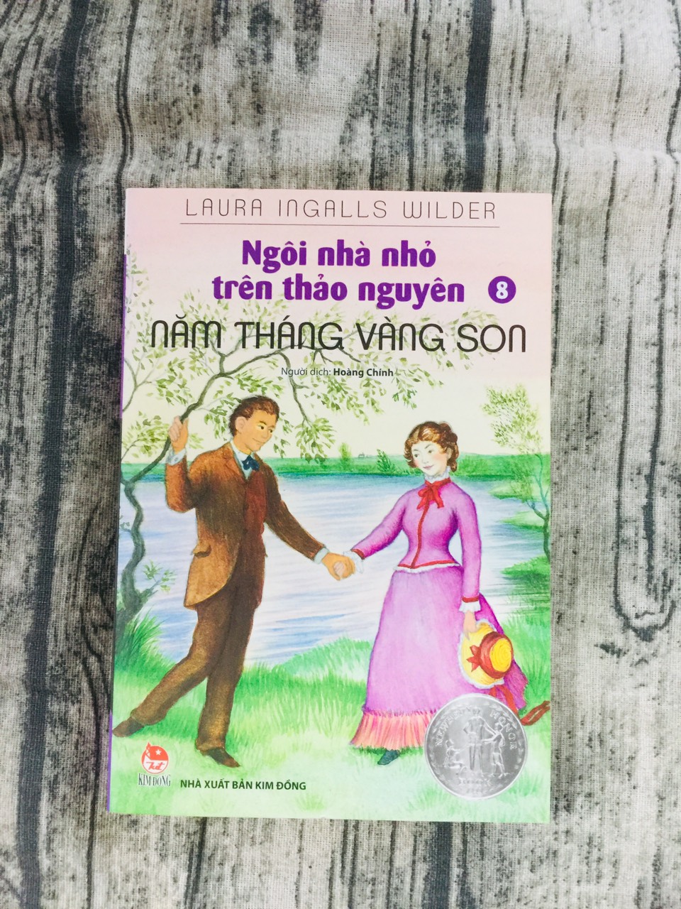 Ngôi Nhà Nhỏ Trên Thảo Nguyên Tập 8: Năm Tháng Vàng Son