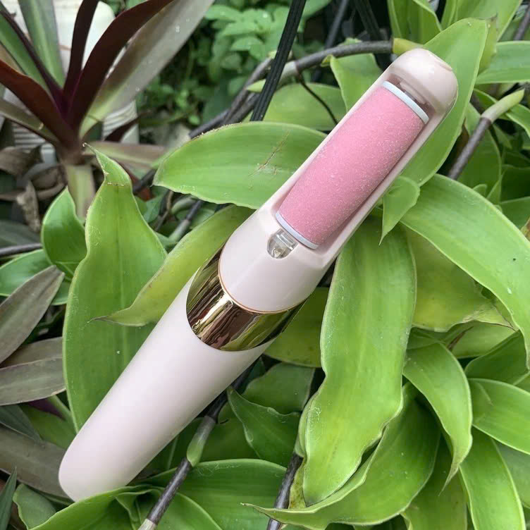 Máy Chà Gót Chân Loại Tốt: Sự Lựa Chọn Đa Năng với Sạc Điện Mẫu Mới