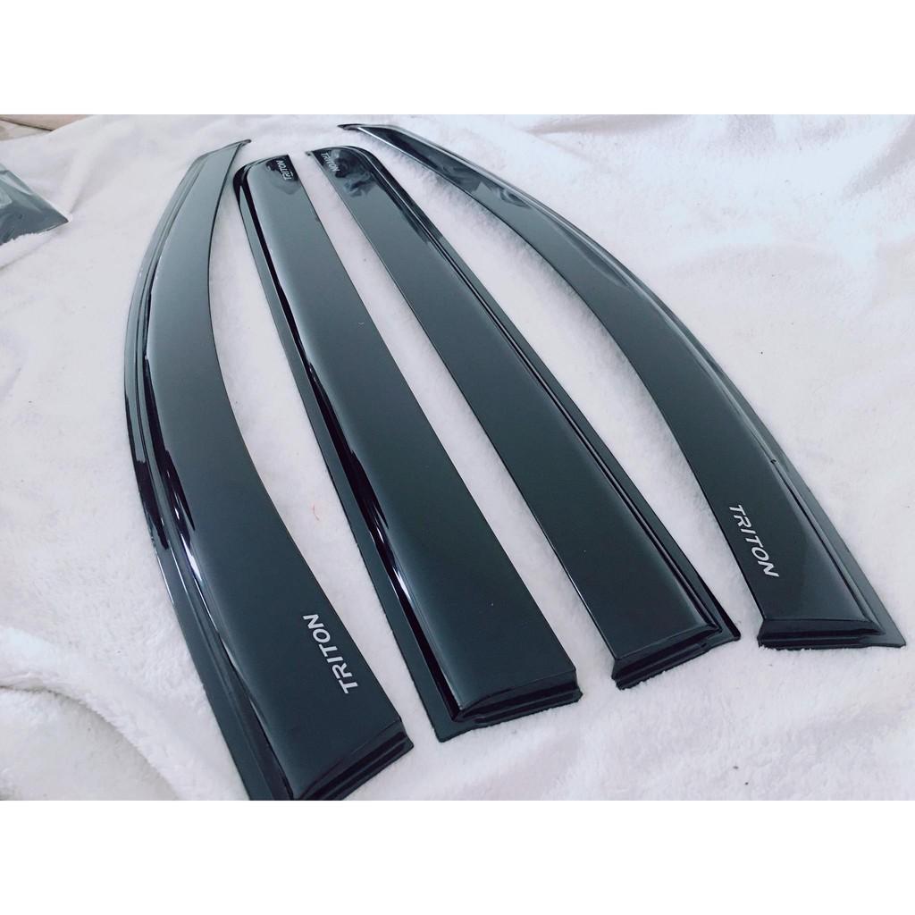 Vè che mưa TRITON 2015-2022 hàng Thái Lan bản to ,logo 4 cánh , có video rivew sản phẩm