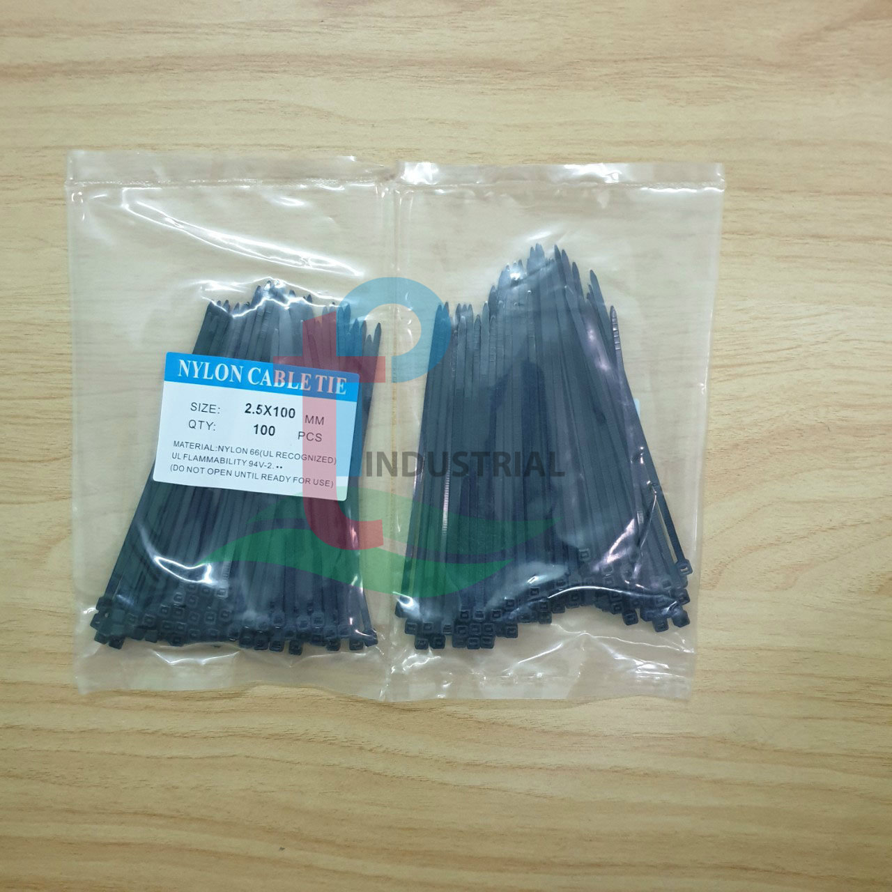 Dây rút nhựa - trắng, đen 3x100 HÀNG ĐỦ LY, ĐỦ SỢI /100 sợi/bịch. CHỐNG TIA UV