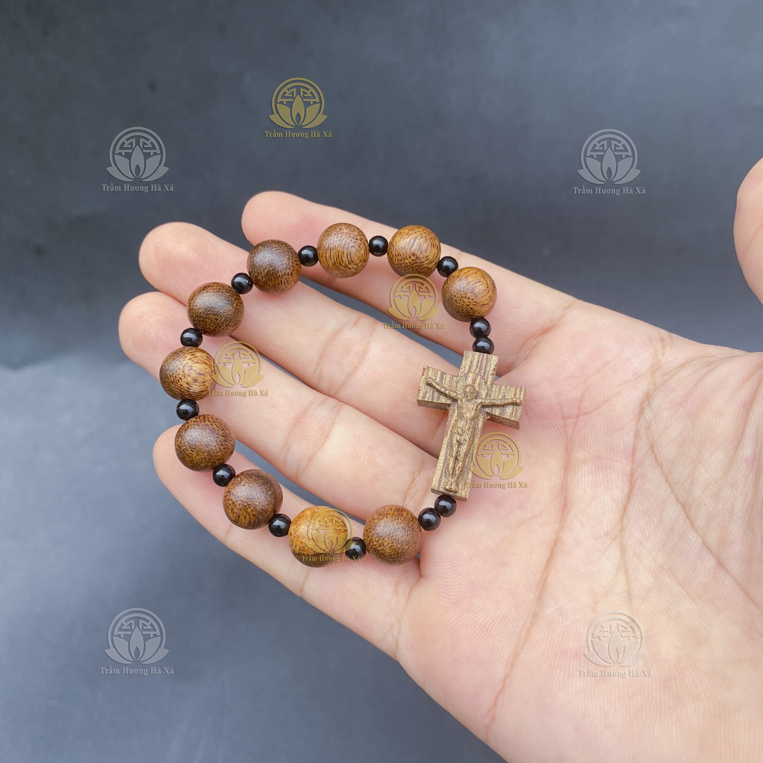 Hình ảnh Vòng mân côi Công Giáo phong thủy 10 hạt trầm hương HÀ XÁ vòng đeo tay nam nữ may mắn tài lộc