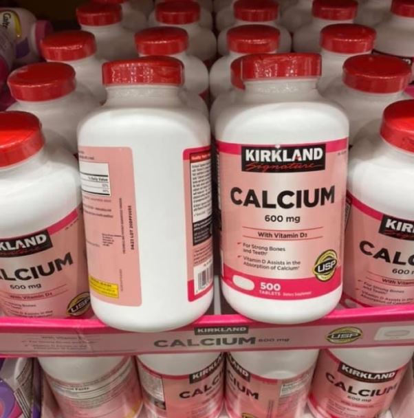 Canxi (Calcium) Vitamin d3 cho người lớn Kirkland giúp xương, răng chắc khỏe, ngừa loãng xương, giảm nhức mỏi khi vận động - Massel Official -500 viên/hộp