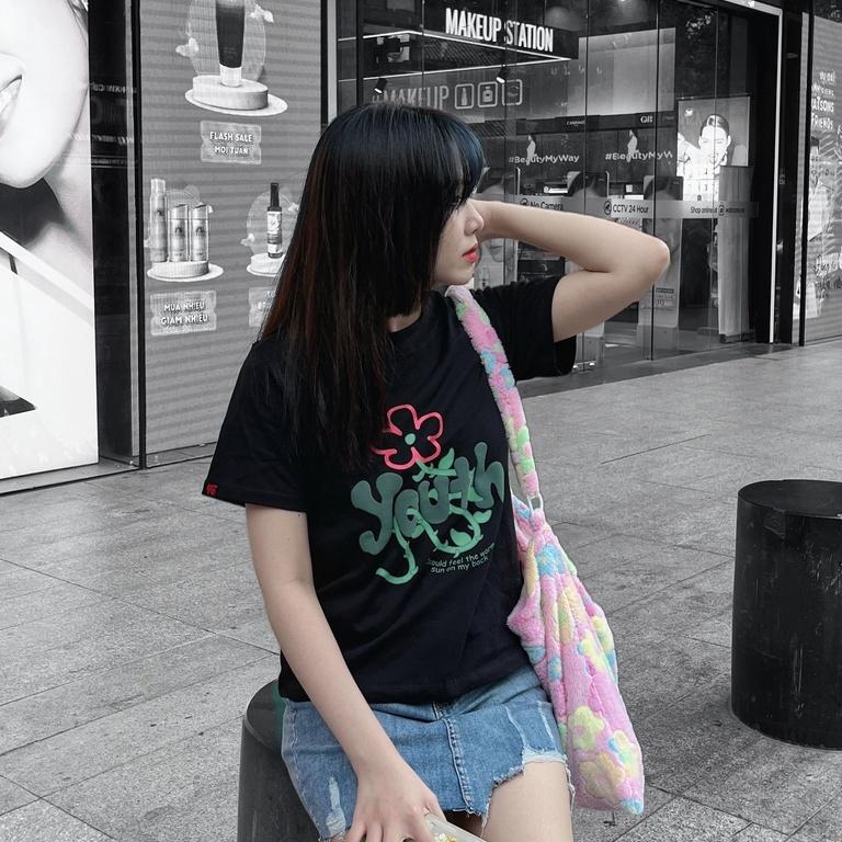 Áo Thun Nữ Baby Tee Ngắn Tay Dáng Vừa - Form Rộng &quot; &quot; 250gsm T-shirt Local Brand