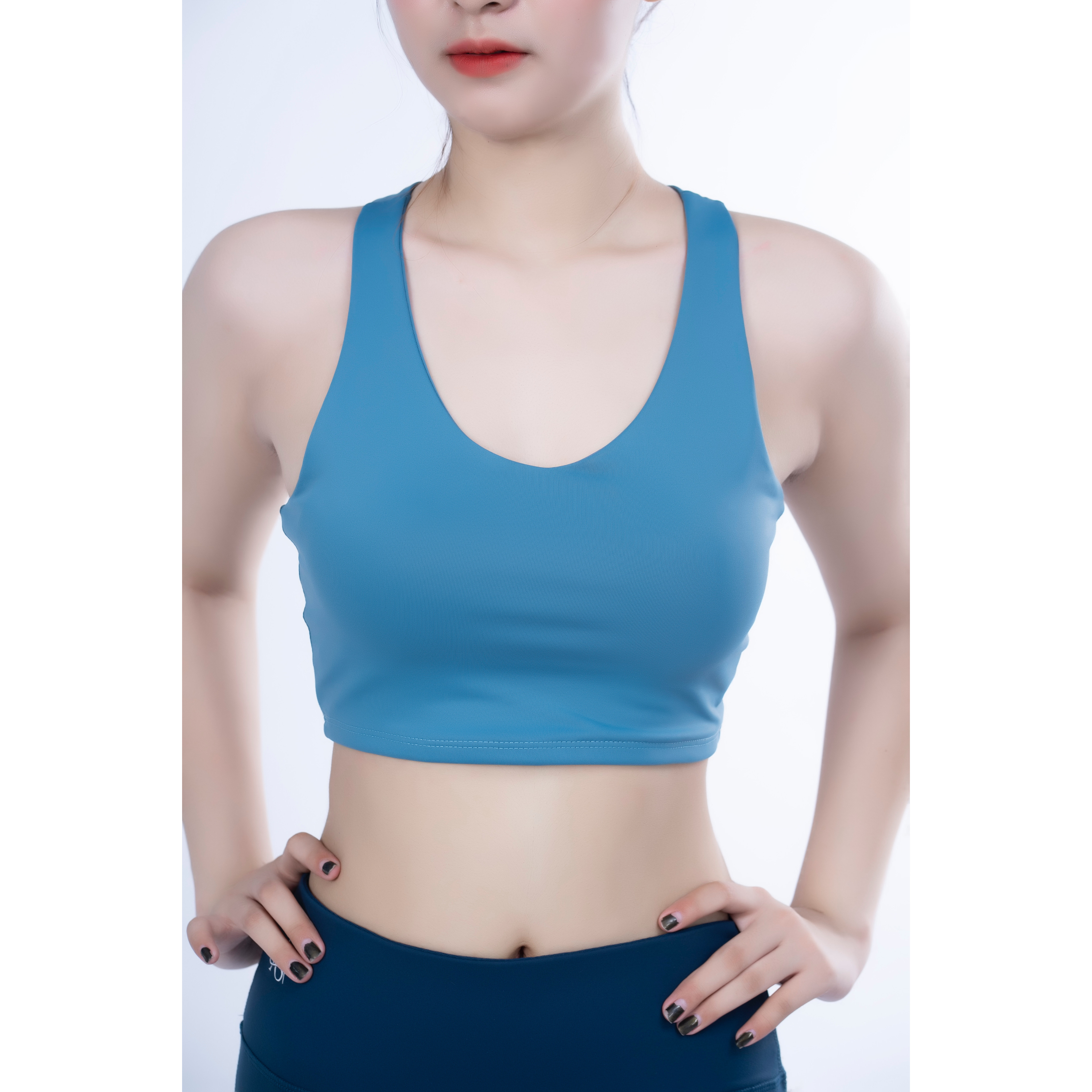 Áo croptop 3 lỗ thể thao nữ 2 lớp cổ tim màu Xanh ngọc