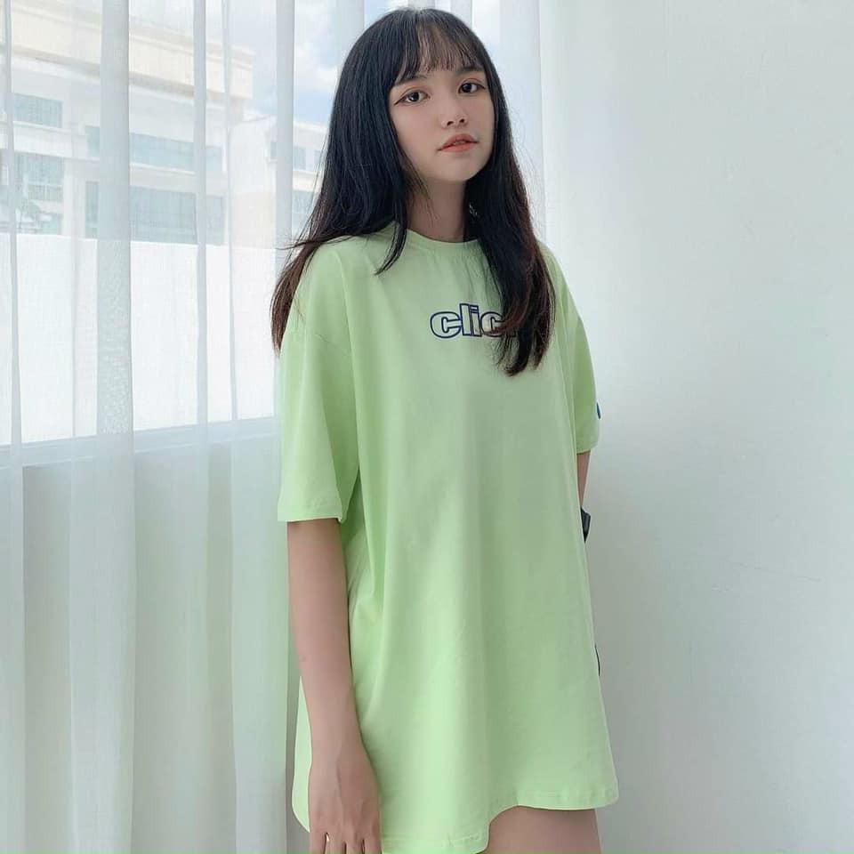 Áo thun tay lỡ xanh chuối hình chữ Click Unisex form rộng dễ thương.