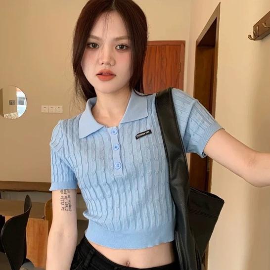 [L2M] Áo len Montoghi dệt kim GÂN DỌC THẮT THỪNG có LOGO kiểu dáng năng động