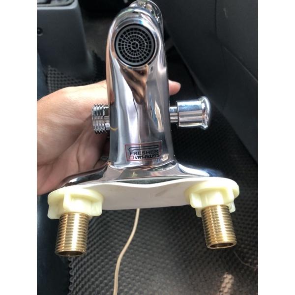 Sen liền vòi lavabo, vòi liền xen