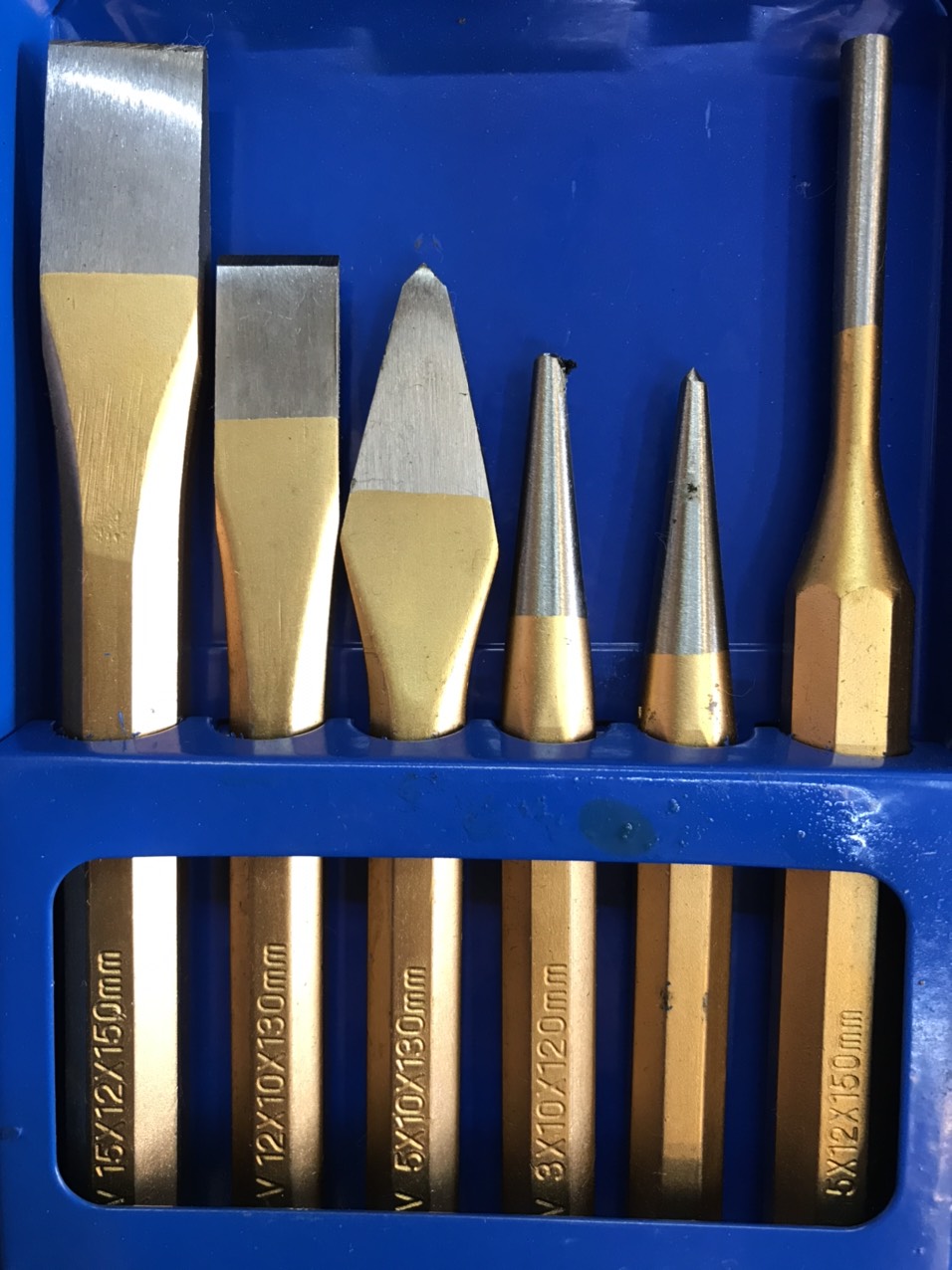 Bộ đục và đột sắt chính hãng C-mart A0127 tặng tovit sửa chữa