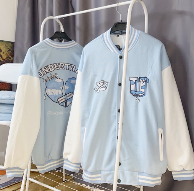 Hình ảnh Áo Khoác Cardigan Chất Nỉ Ulzzang Unisex, Áo khoác nỉ varsity jacket Hot Trend Undertrap - Áo Bomber Jacket Nỉ UNDERTRAP chữ U, Áo khoác bomber jacket nam nữ hình in undertrap chất nỉ cotton cao cấp