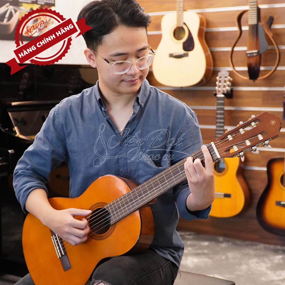 Đàn Guitar Classic Yamaha CGS102A//02 , Gỗ Vân Sam, Phiên Bản Trường Học, Dễ Chơi