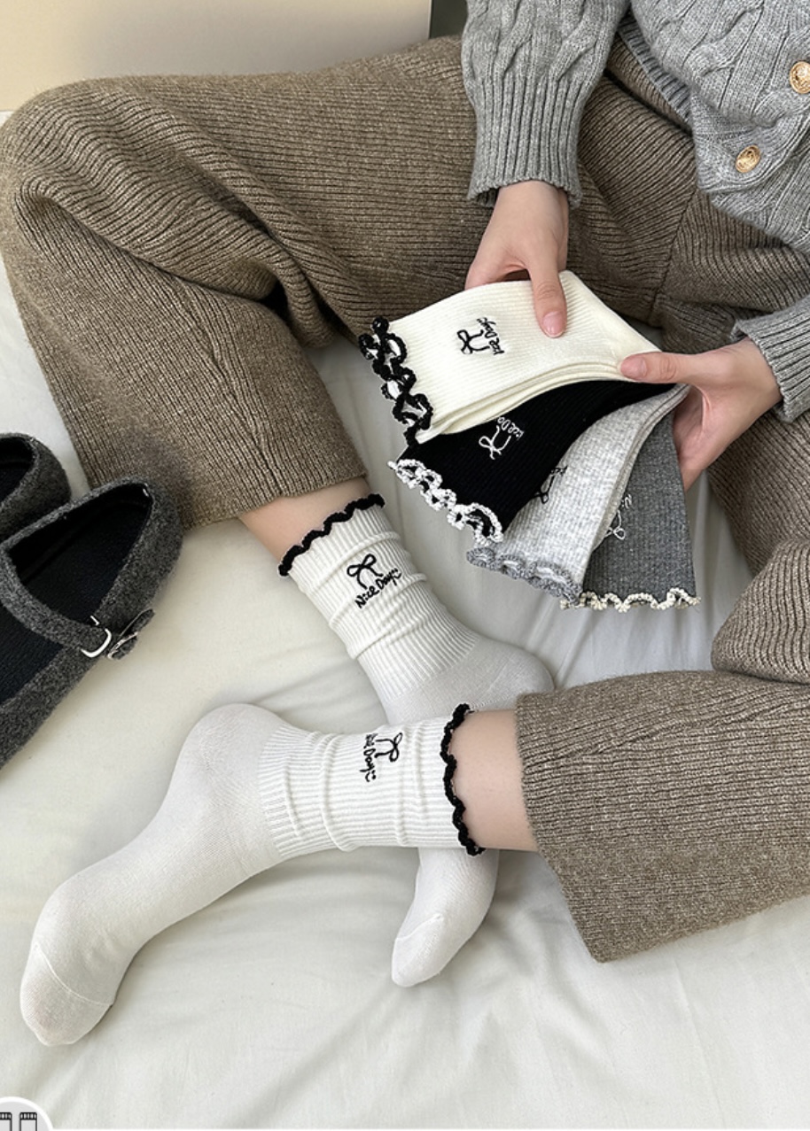 SET 5 ĐÔI TẤT VỚ NƠ NỮ DỄ THƯƠNG MÃ 54 DÀNH CHO NỮ