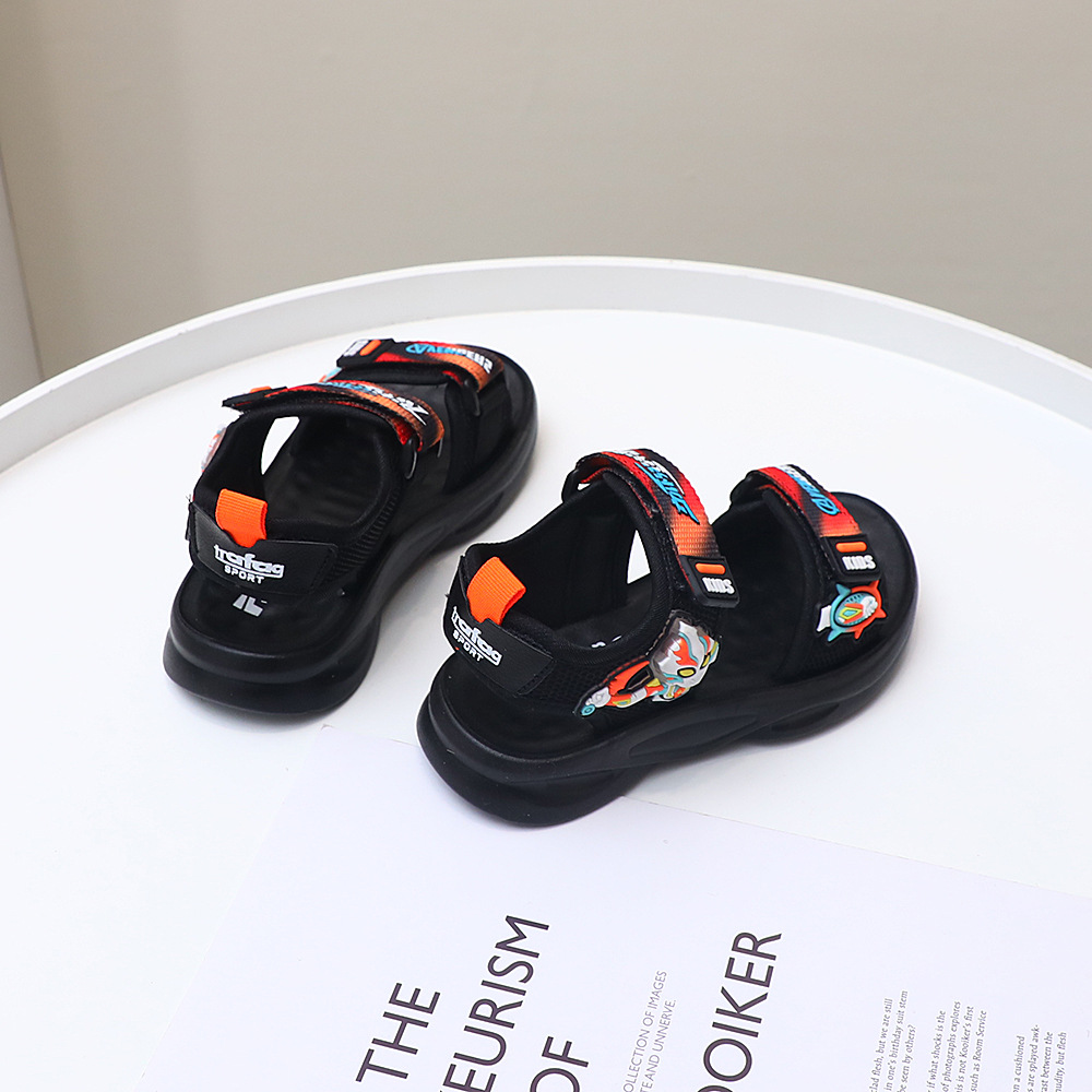 Giày Sandal quai hậu cho bé trai, thể thao siêu nhẹ, chống trơn trượt, có đèn – GSD9077
